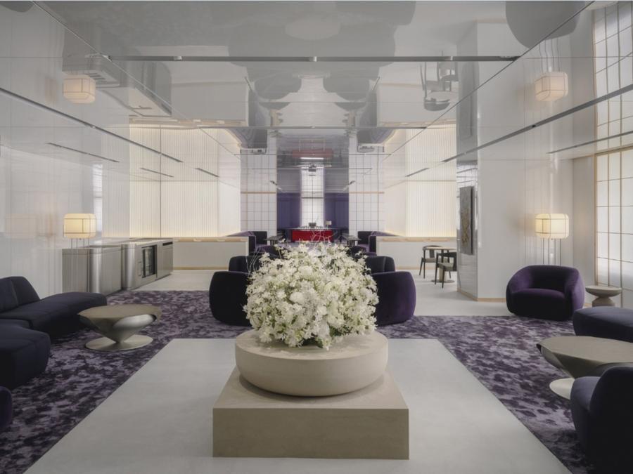 THE GINZA LOUNGEのサムネイル