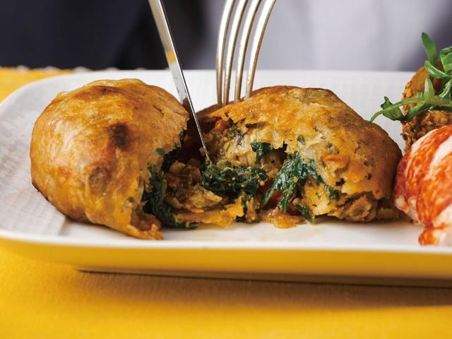 ■世界のお酒を愉しむ Vol.02 モロッコ 古代から続くワインとお茶 そして伝統料理の贅のサムネイル