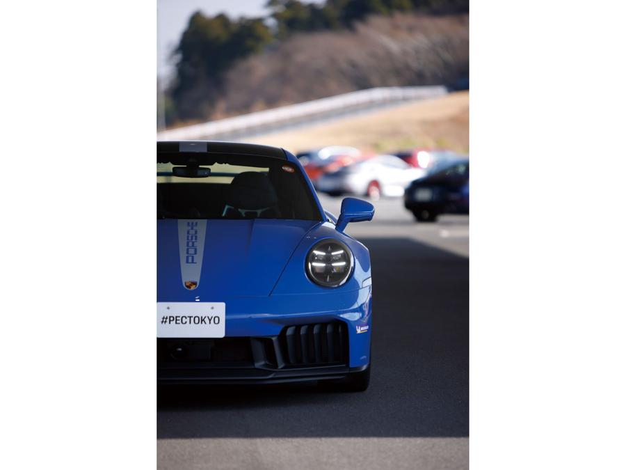 -ポルシェ- 博士の刻を超えた愛情のサムネイル