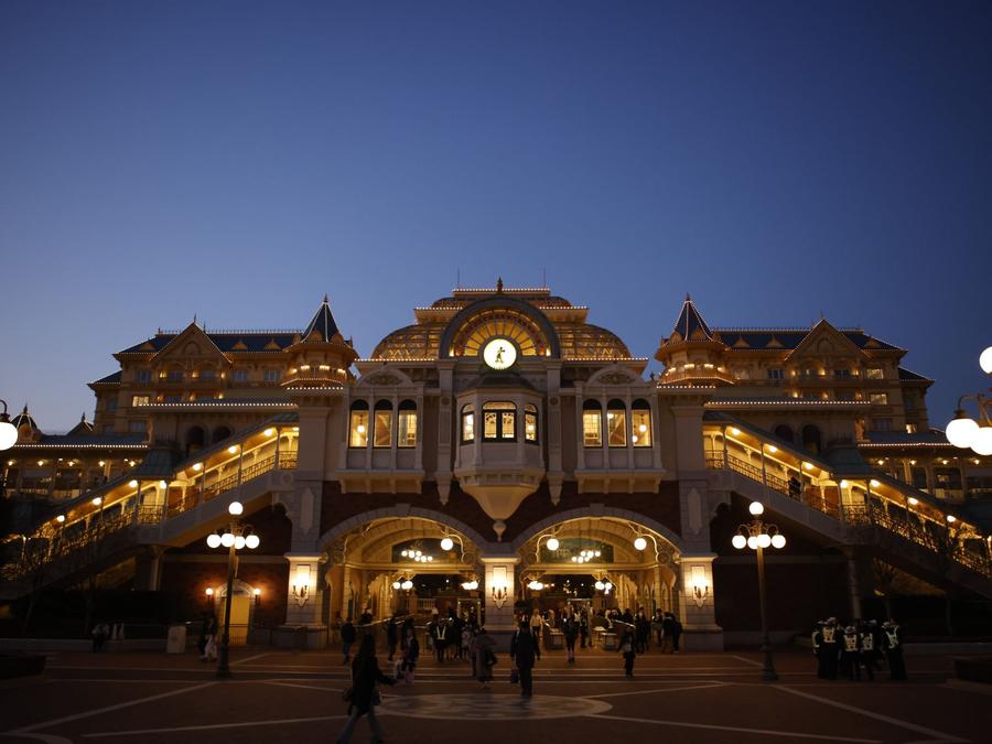 東京ディズニーランドを楽しみ尽くす！のサムネイル